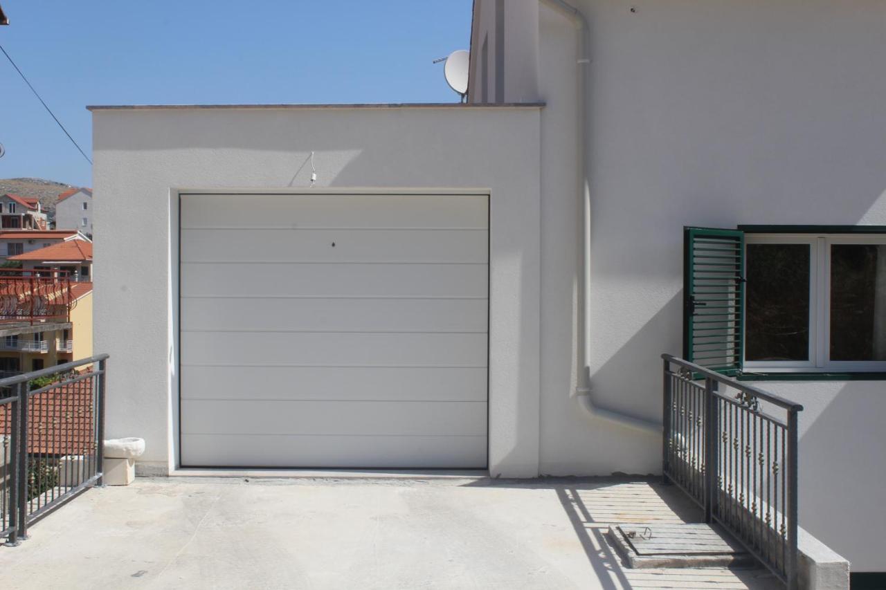 Apartment Udovicic Trogir Ngoại thất bức ảnh